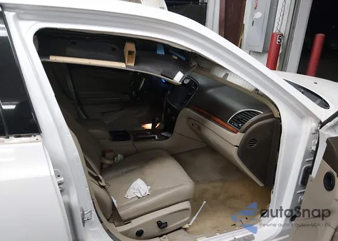 2011 Chrysler 300C from USA, damaged, VIN 2C3CA6CT8BH528472